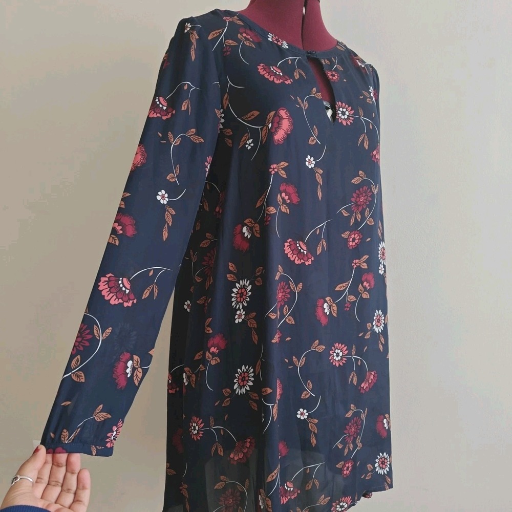Cupcakes And Cashmere Small Navy Floral Fall Satin Dress‎ Long Sleeve Keyhole